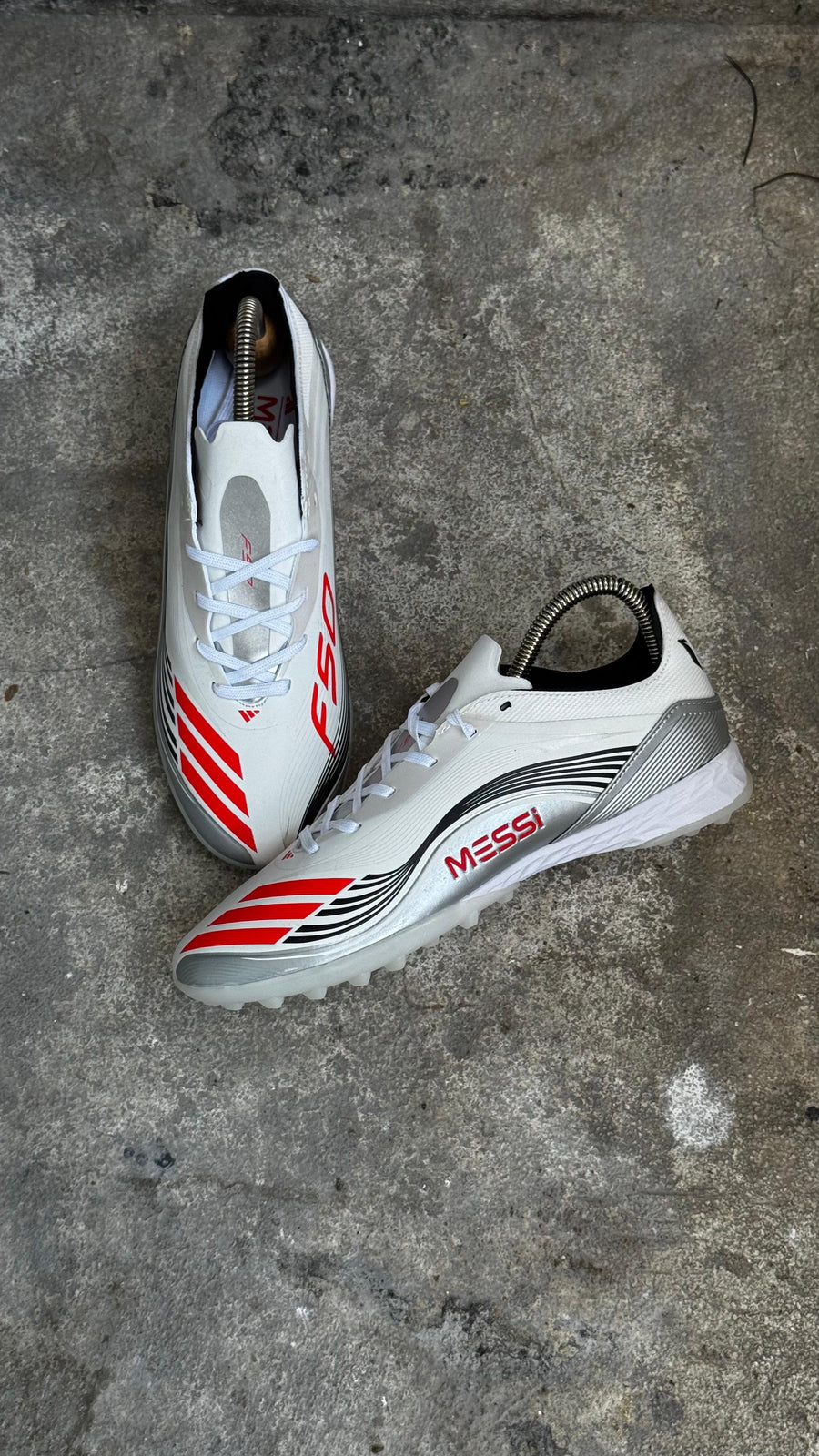 ADIDAS GUAYO SINTETICA  MESSI GRIS