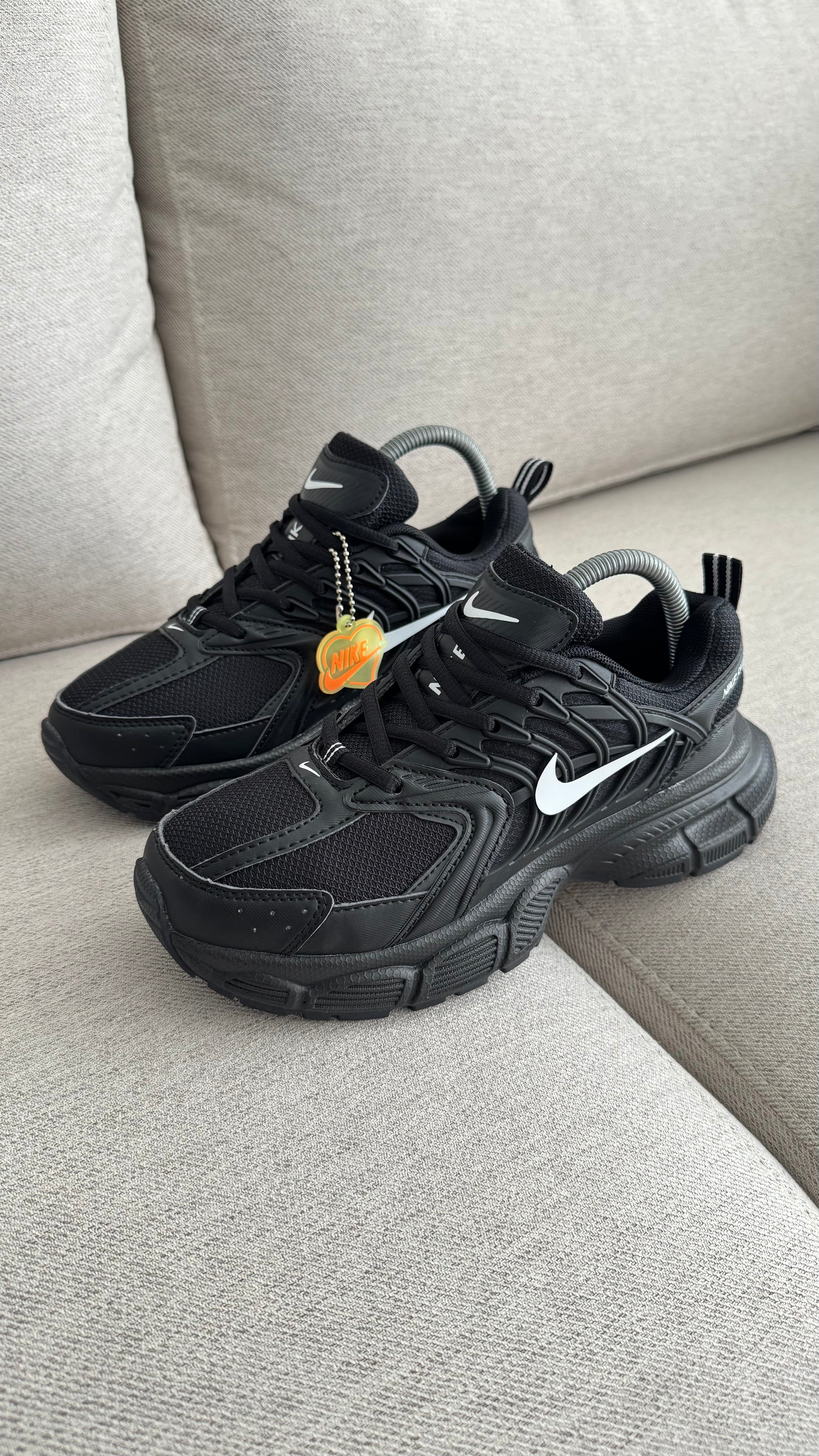 NIKE SKATE NEGRO PROMO MASTER