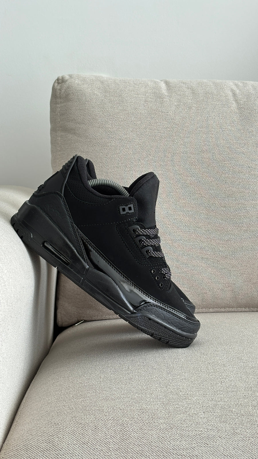 JORDAN RETRO 3 NEGRA