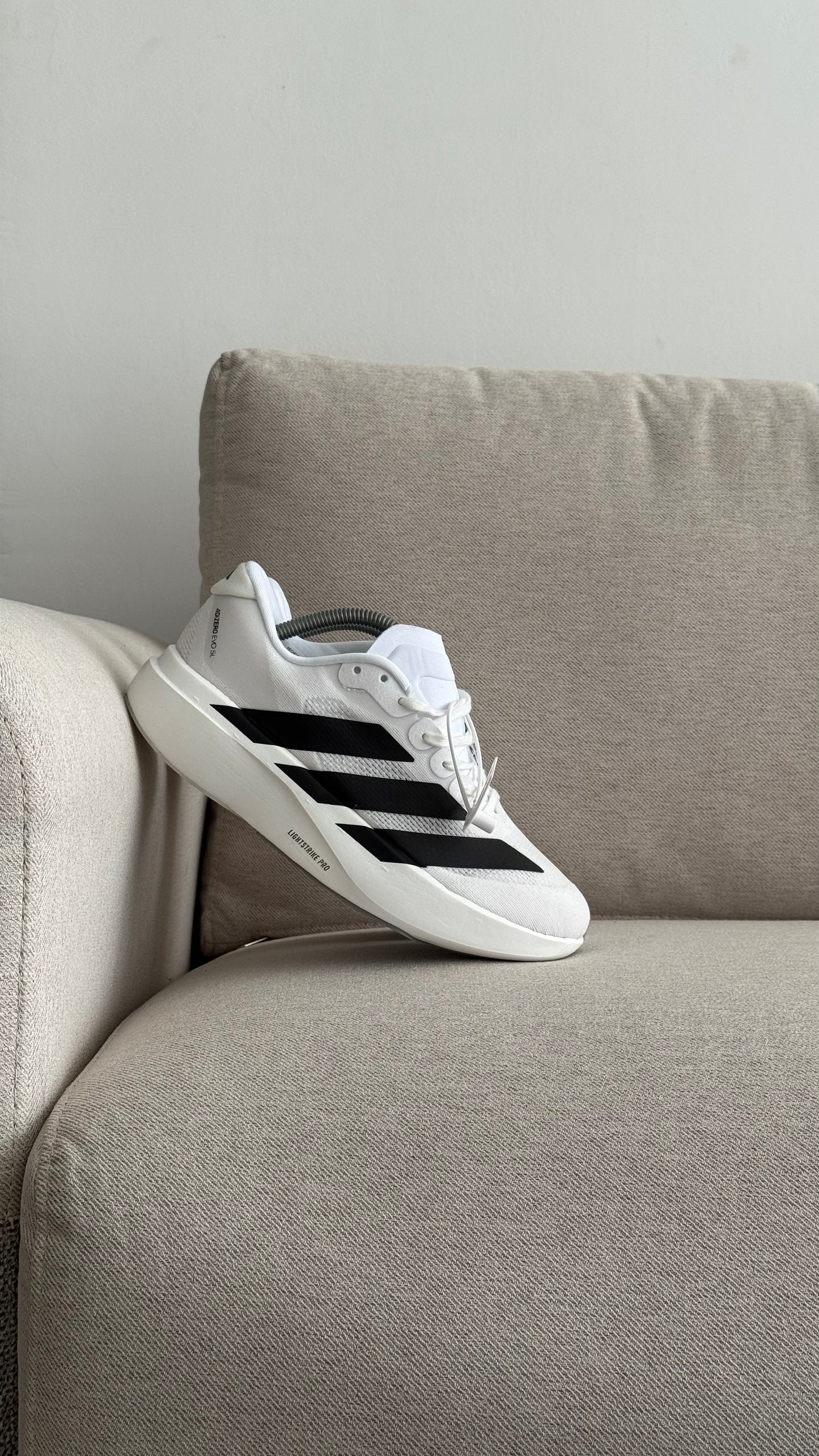ADIDAS ADIZERO BLANCO NEGRO