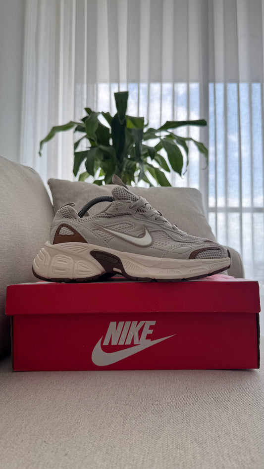 NIKE V3K SKATE BEIGE