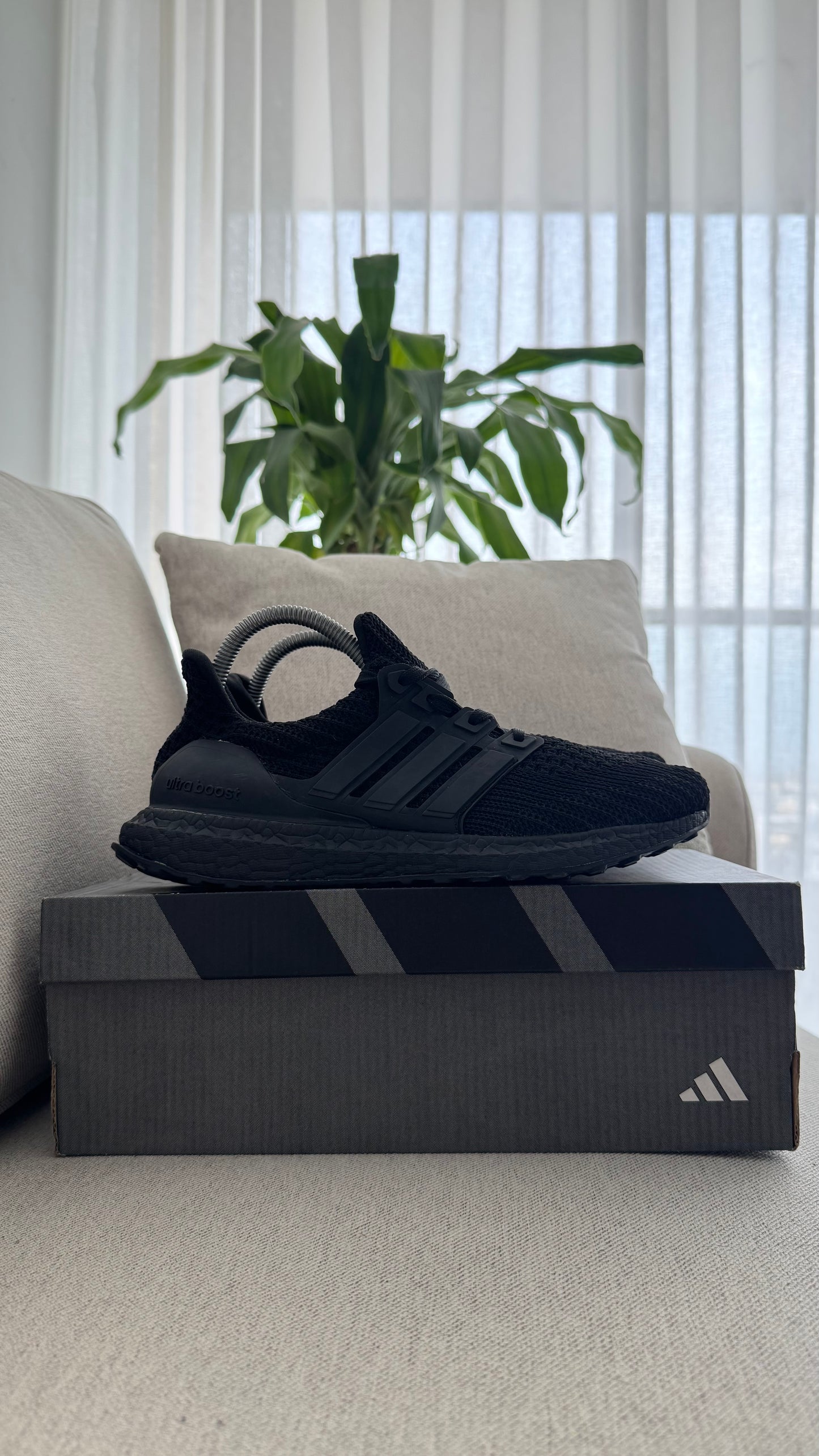 ADIDAS ULTRABOOST CLASICO NEGRO