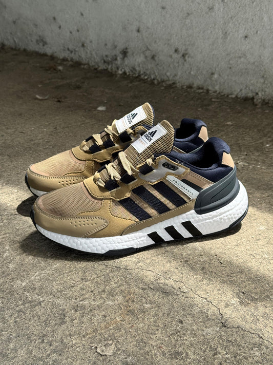 ADIDAS EQUIPAMENT BEIGE