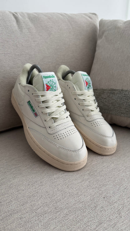 REBOOK TABLA BEIGE VERDE