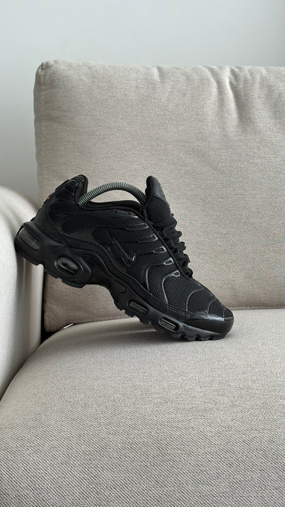 NIKE TN NEGRO