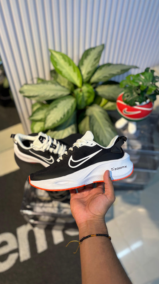 NIKE ZOOM CARITA NEGRO BLANCO SALMON