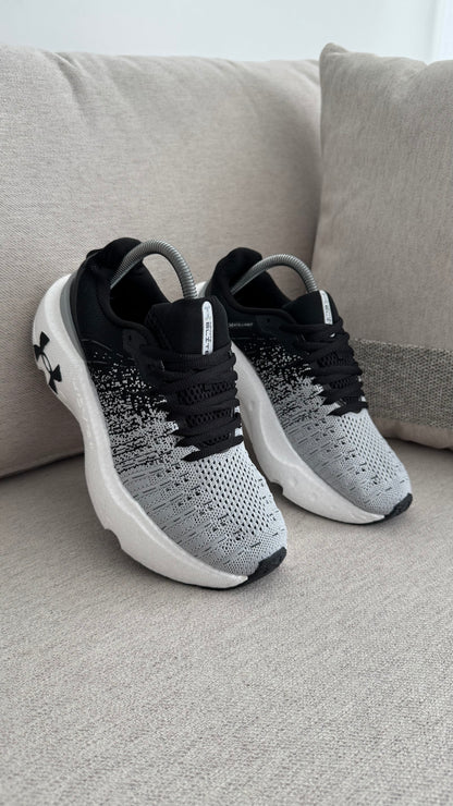 UNDER ARMOUR NEW NEGRO GRIS