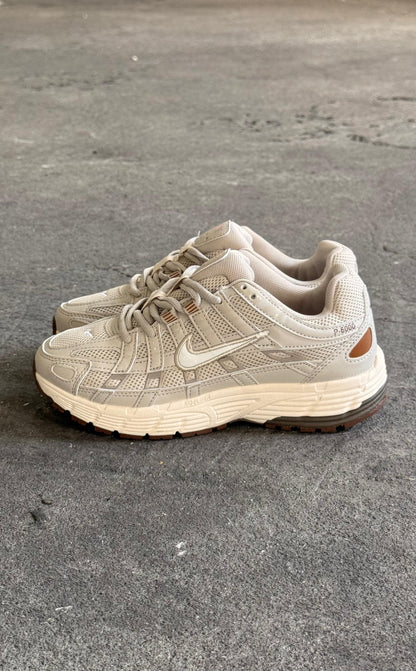 NIKE P6000 BEIGE CAFE