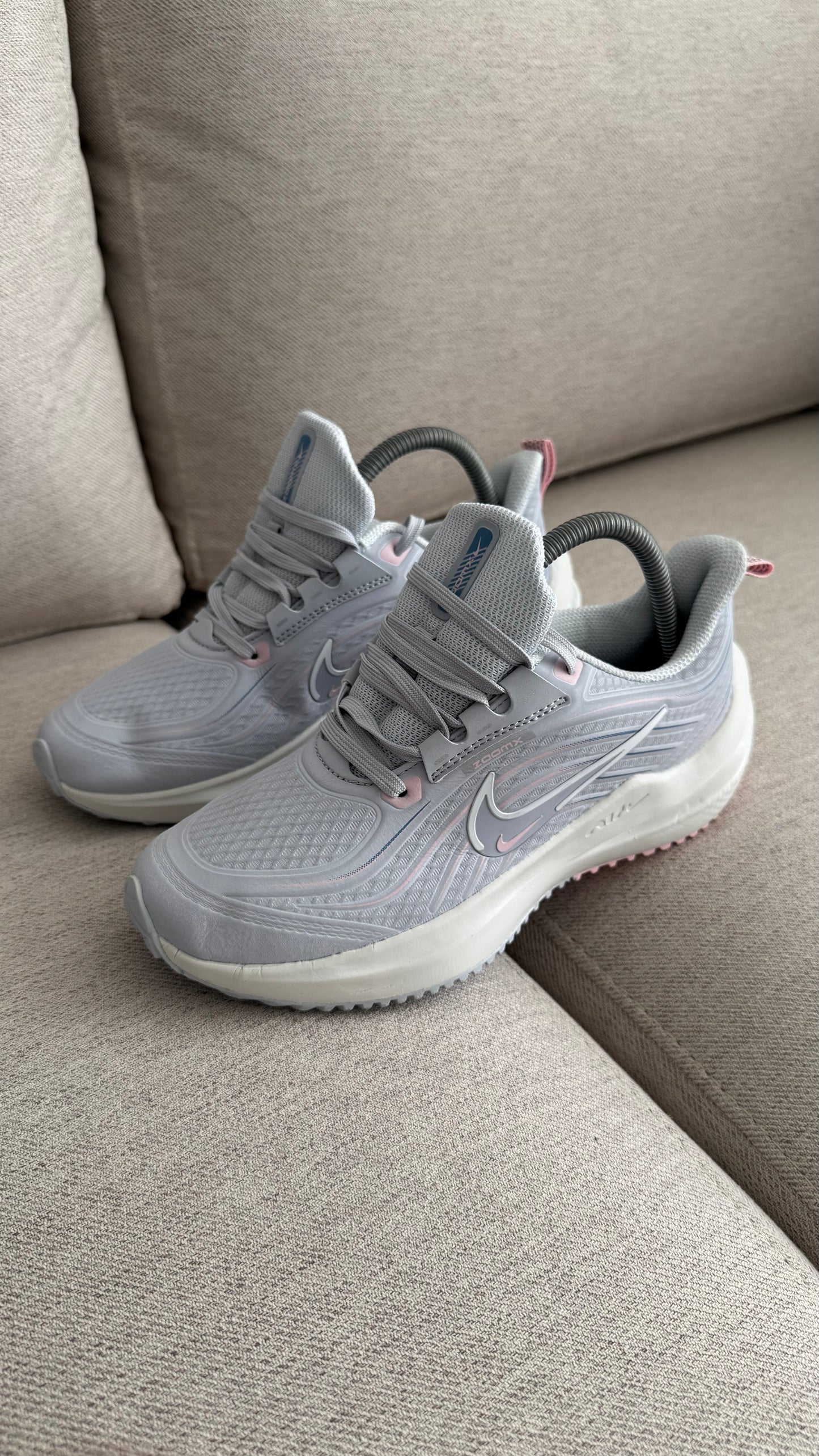 NIKE DOBLE CHULO LILA