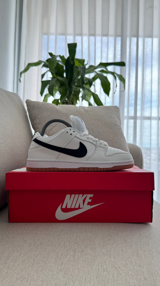 NIKE SB LEYENDA BLANCO NEGRO