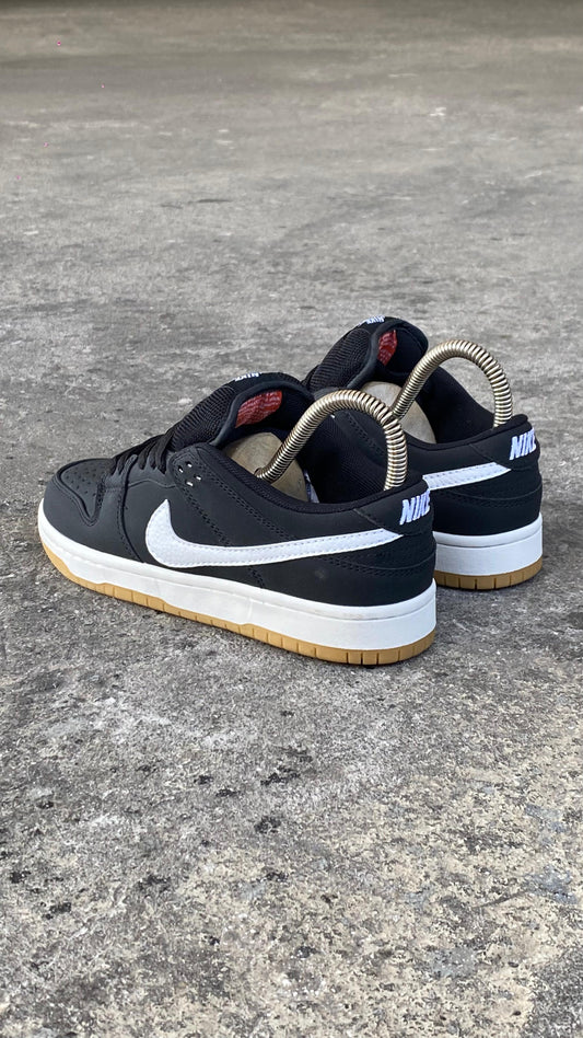 NIKE SB DUNK  NEGRO BLANCO CAFE