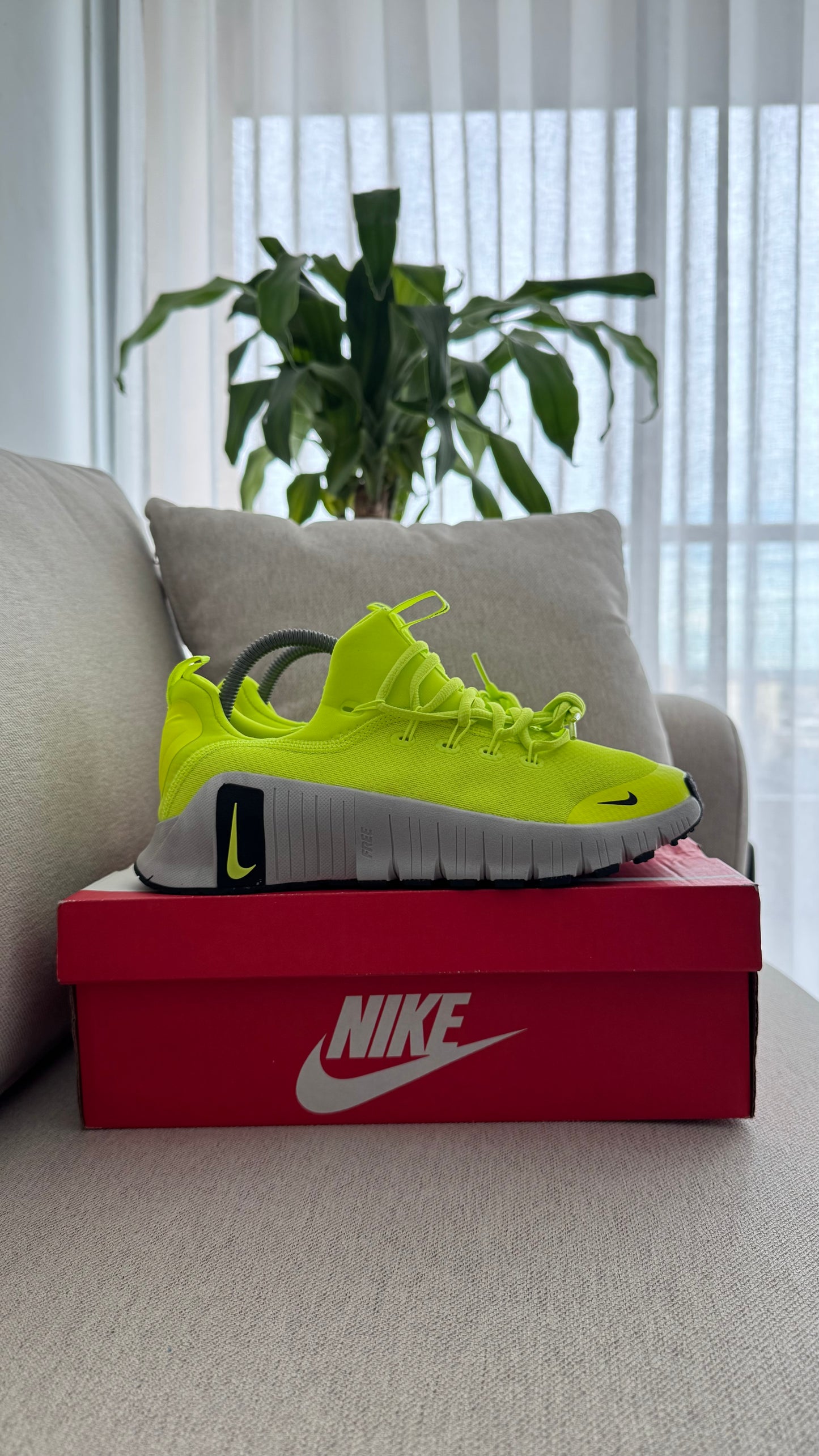 NIKE FREECOM VERDE