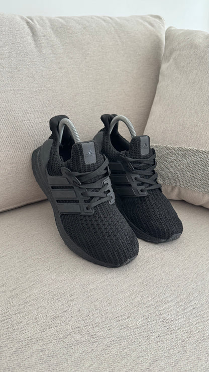 ADIDAS ULTRABOOST CLASICO NEGRO