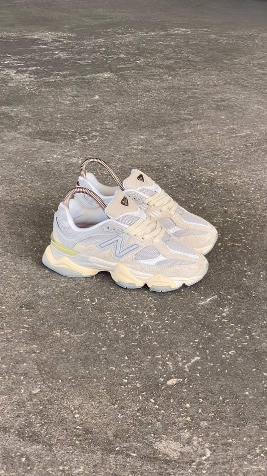NEW BALANCE 9060 BEIGE GAMUZA