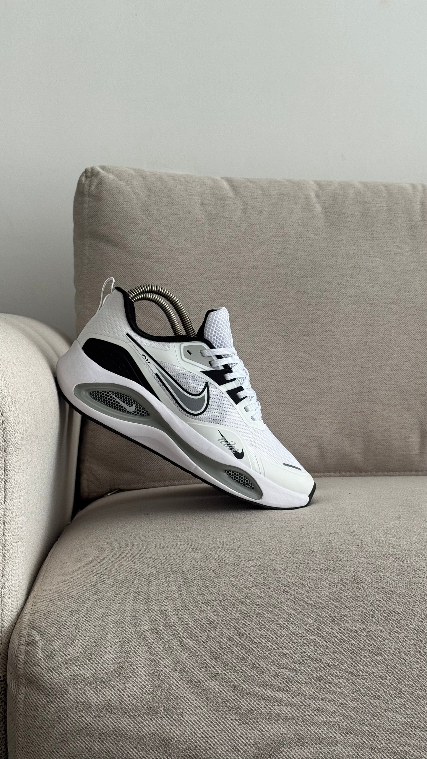 NIKE TENIS BLANCO NEGRO