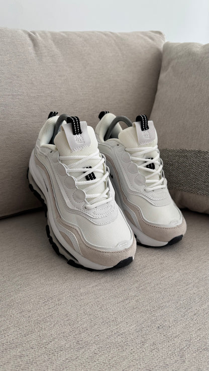 NIKE 2000 BLANCO NEGRO