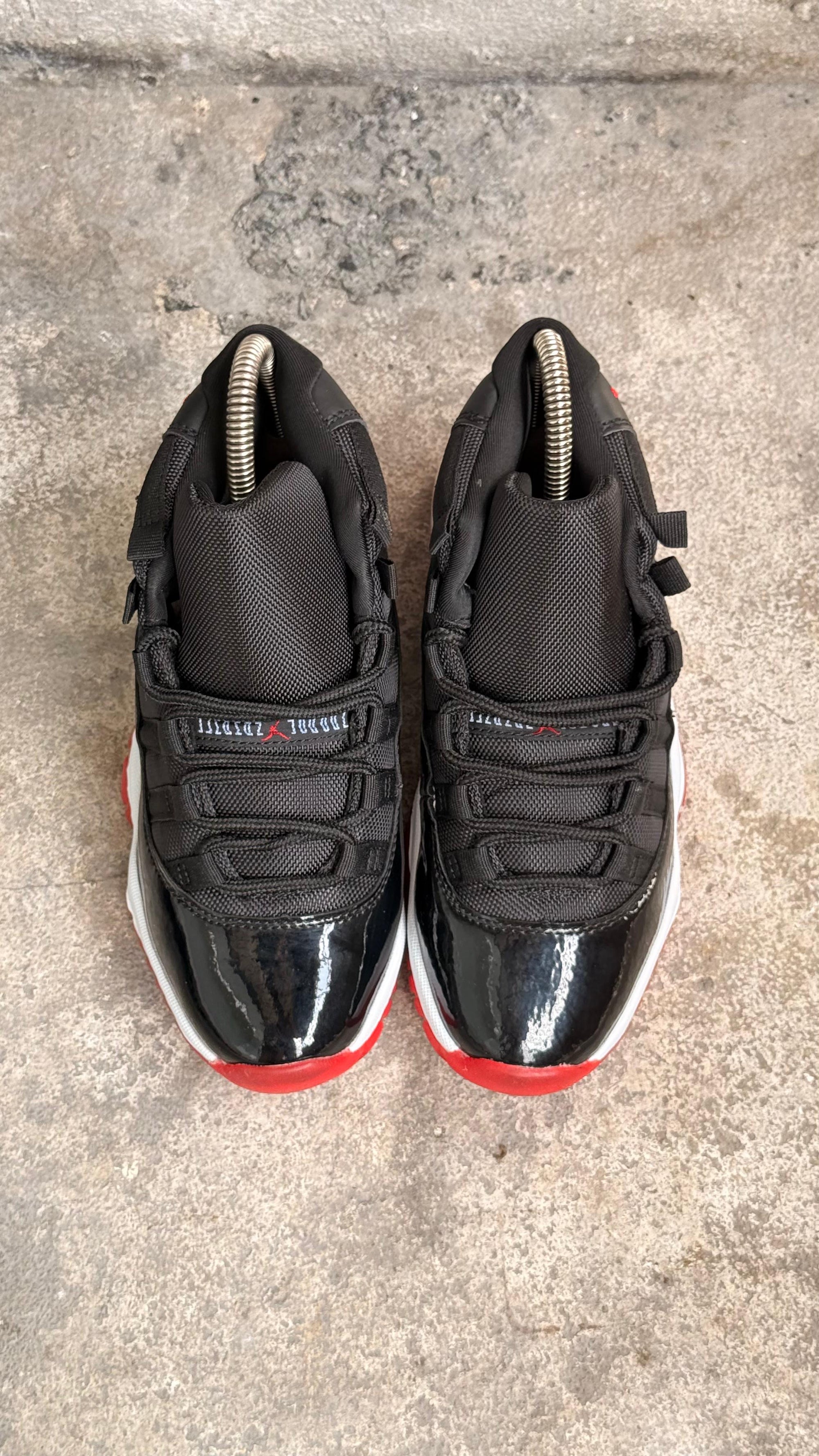 RETRO 11 NEGRO ROJO