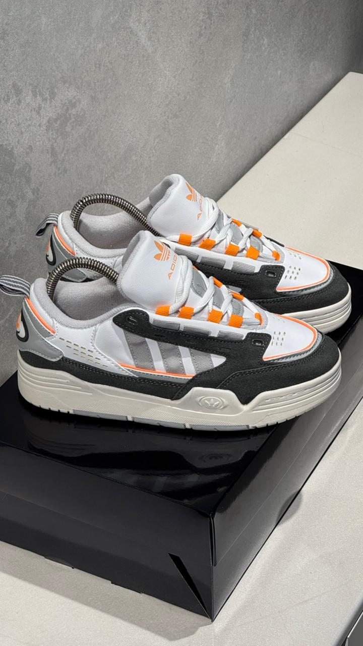 ADI2000 BLANCO GRIS