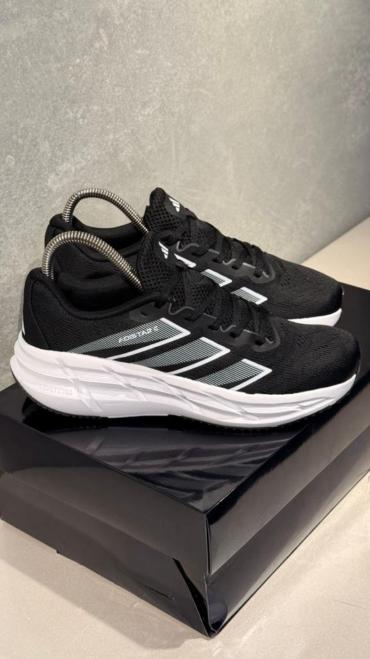 ADIDAS ADISTAR 2026 NEGRO BLANCO