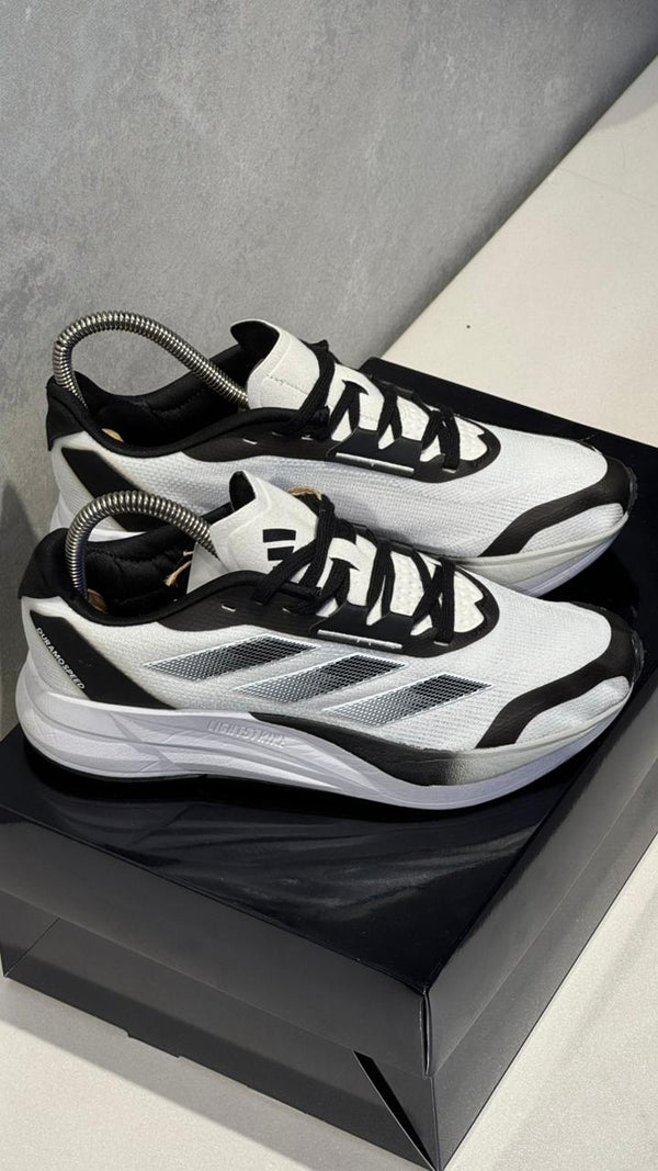 ADIDAS DURAMO BLANCO  NEGRO PROMO