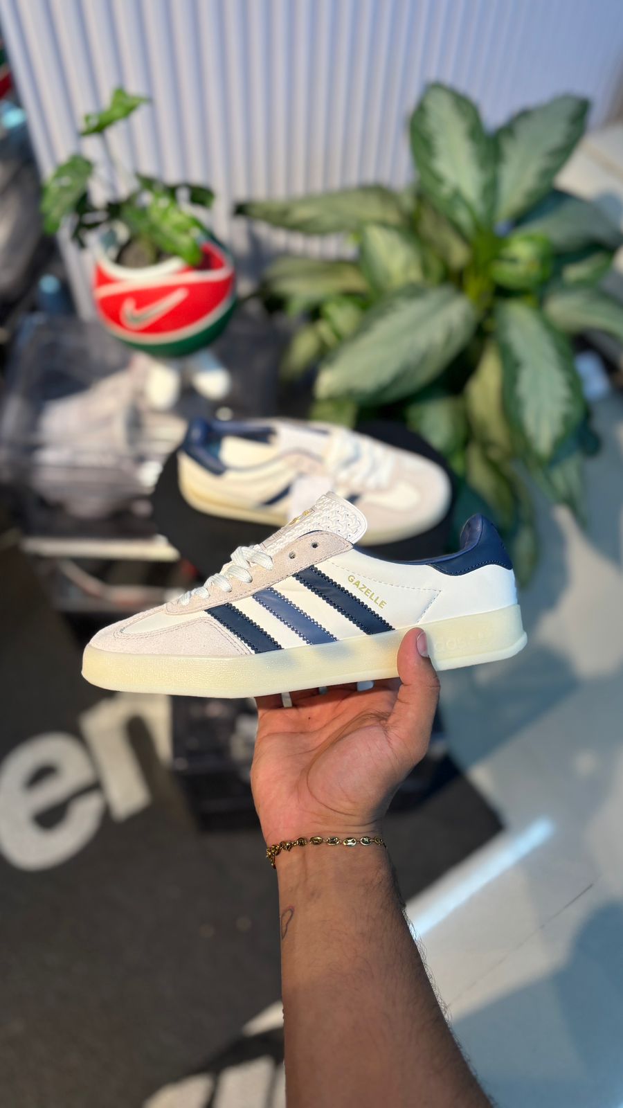 ADIDAS GAZELLE BLANCO AZUL