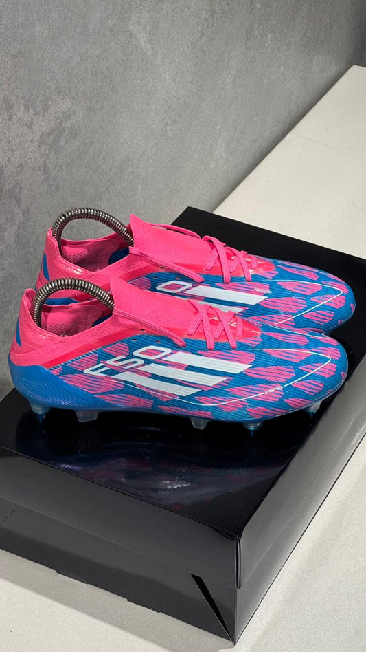 ADIDAS GUAYO F50 AZUL ROSA