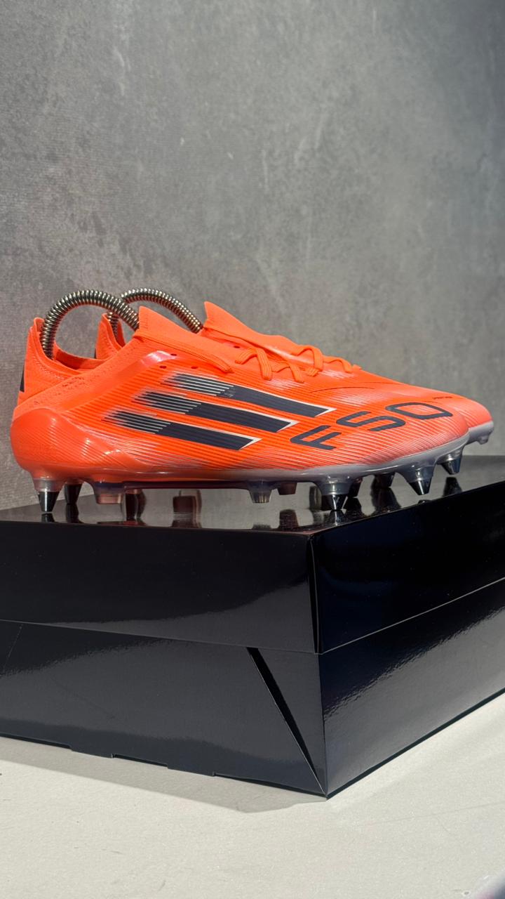ADIDAS GUAYO F50 NARANJA TACHE PLATA