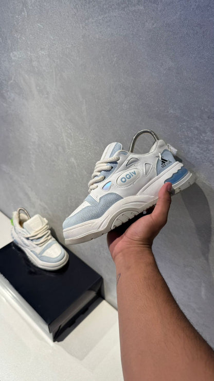 ADIDAS OGIY BEIGE AZUL PROMO