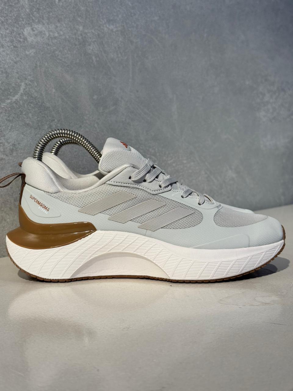 ADIDAS SUPERMAGMA BEIGE CREMA