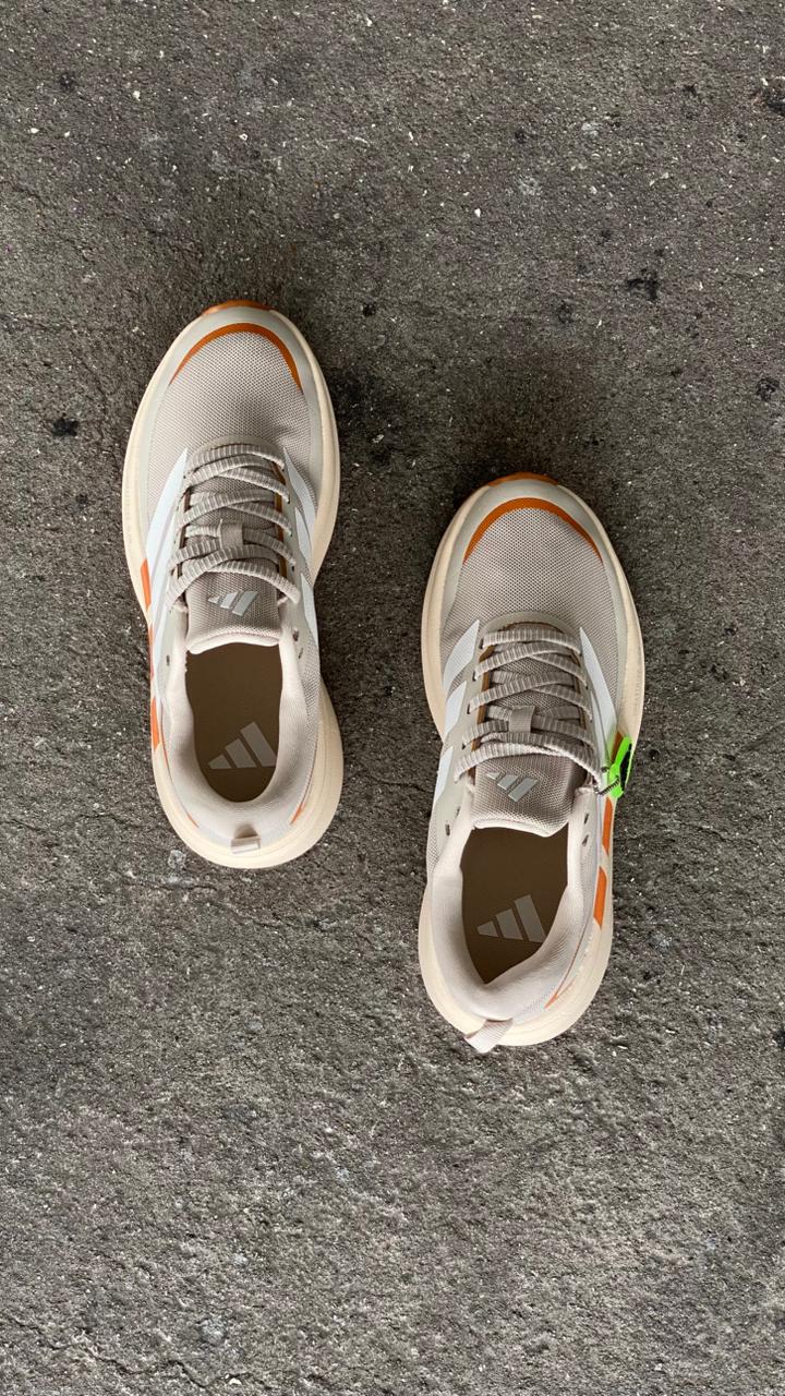 ADIDAS SUPERNOVA BEIGE CREMA