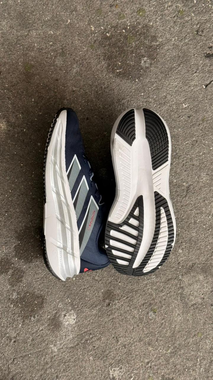 ADIDAS ADISTAR 2026 AZUL TURQUIS