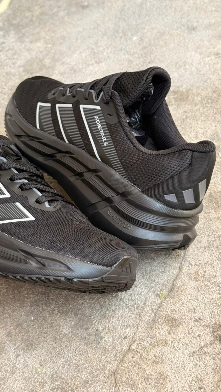 ADIDAS ADISTAR 2026 NEGRO
