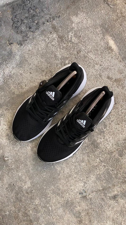 ADIDAS EQ 21 NEGRO BLANCO