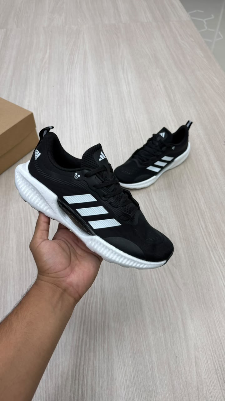 ADIDAS MICKEY NEGRO BLANCO