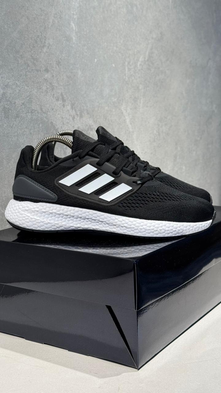 ADIDAS PUREBOOST NEGRO BLANCO