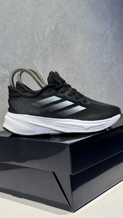 ADIDAS SUPER NOVA NEGRO BLANCO PROMO