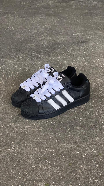 ADIDAS SUPER STAR NEGRO CORDON BLANCO