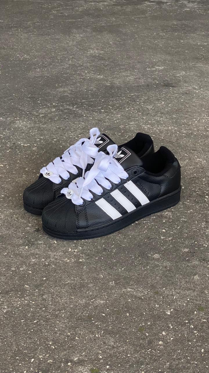 ADIDAS SUPER STAR NEGRO CORDON BLANCO