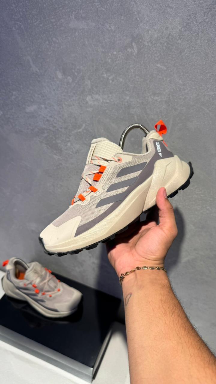 ADIDAS TERREX 2025 BEIGE NARANJA