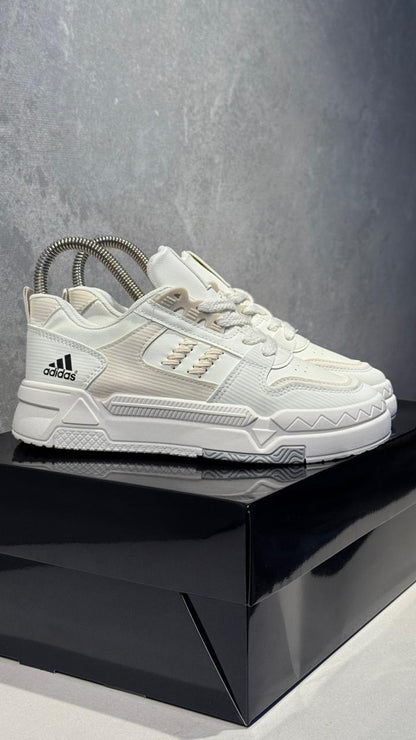 ADIDAS TRENZAS BLANCO BEIGE