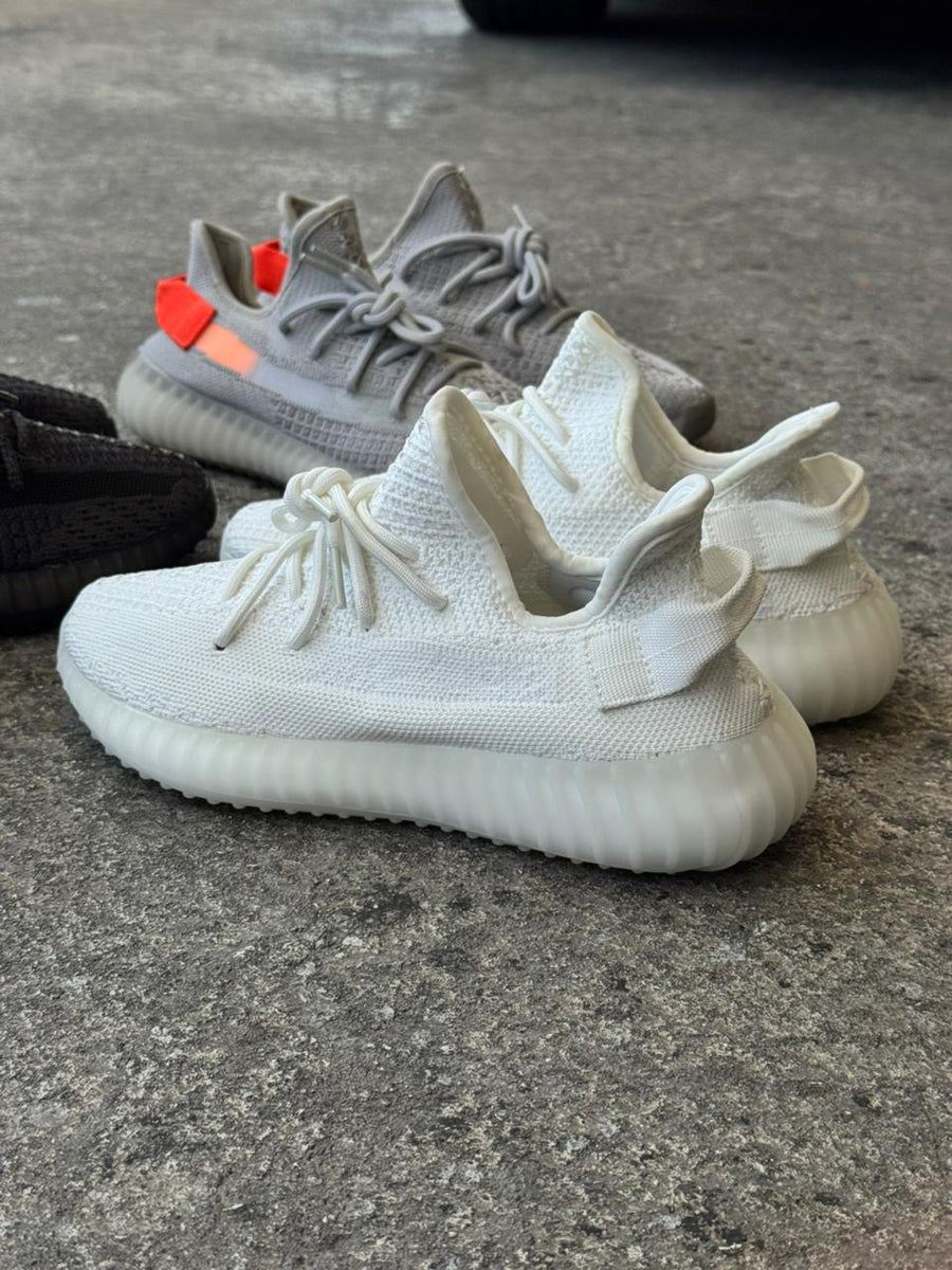 ADIDAS YEEZY BLANCA 350