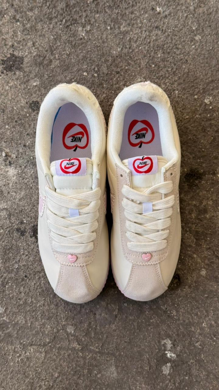 NIKE CORTEZ BLANCO ROSA