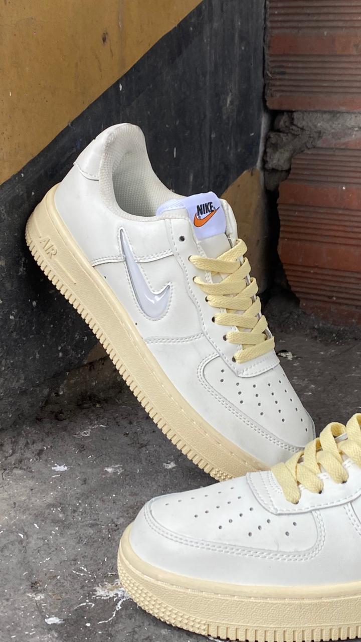 AF1 BEIGE PROMO MASTER
