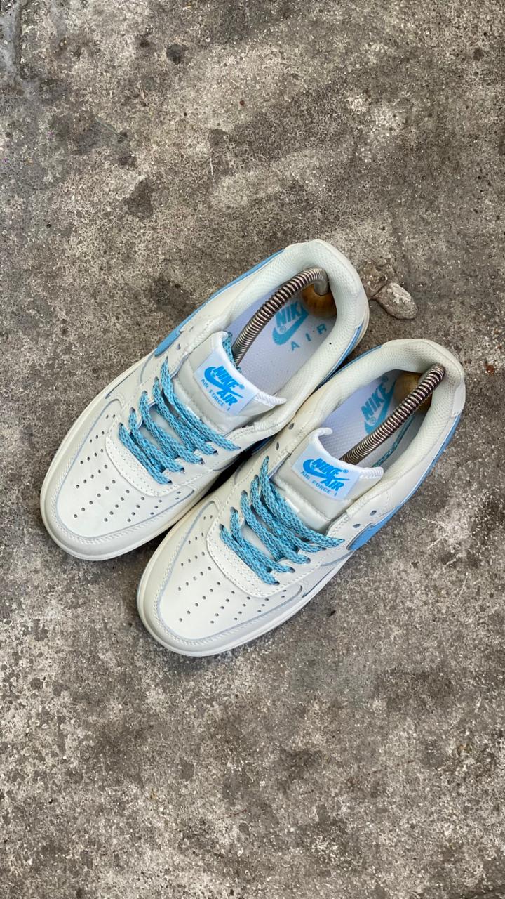 AF1 BLANCO AZUL PROMO MASTER