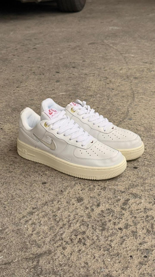 AF1 BLANCO BEIGE PROMO MASTER
