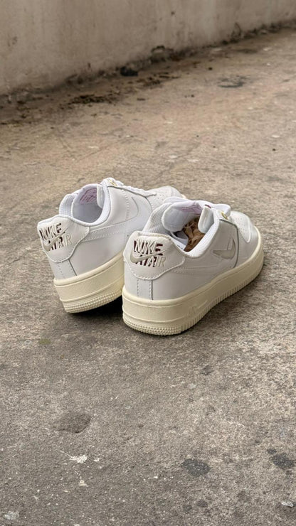 AF1 BLANCO BEIGE PROMO MASTER