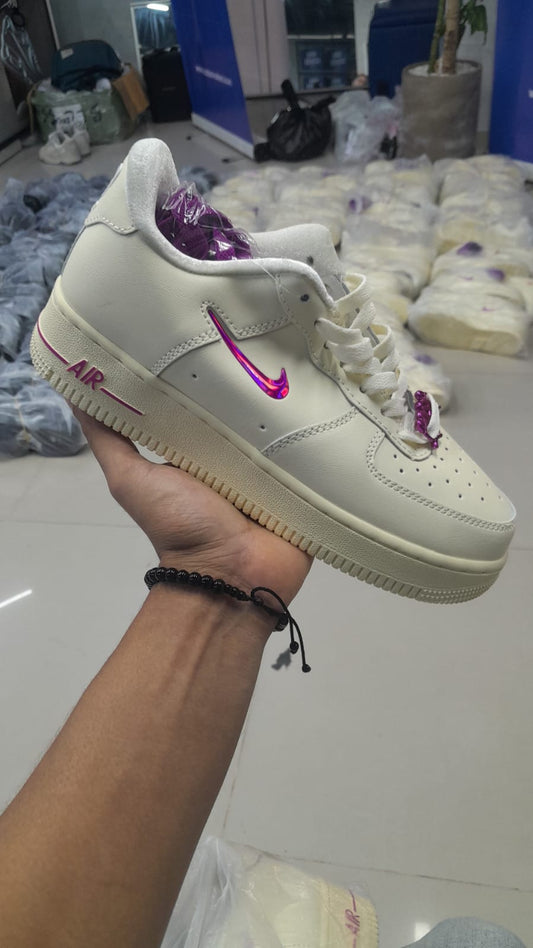 NIKE AF1 BARBIE BEIGE FUCSIA