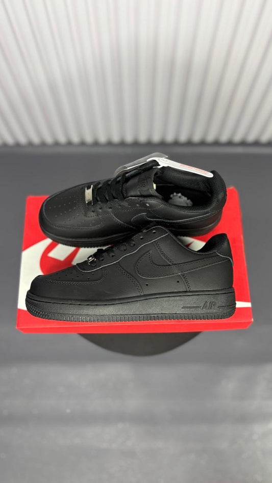 NIKE AF1 NEGRO