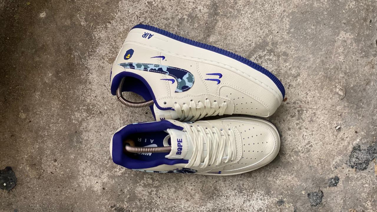 NIKE AF1 BAPE BLANCO AZUL