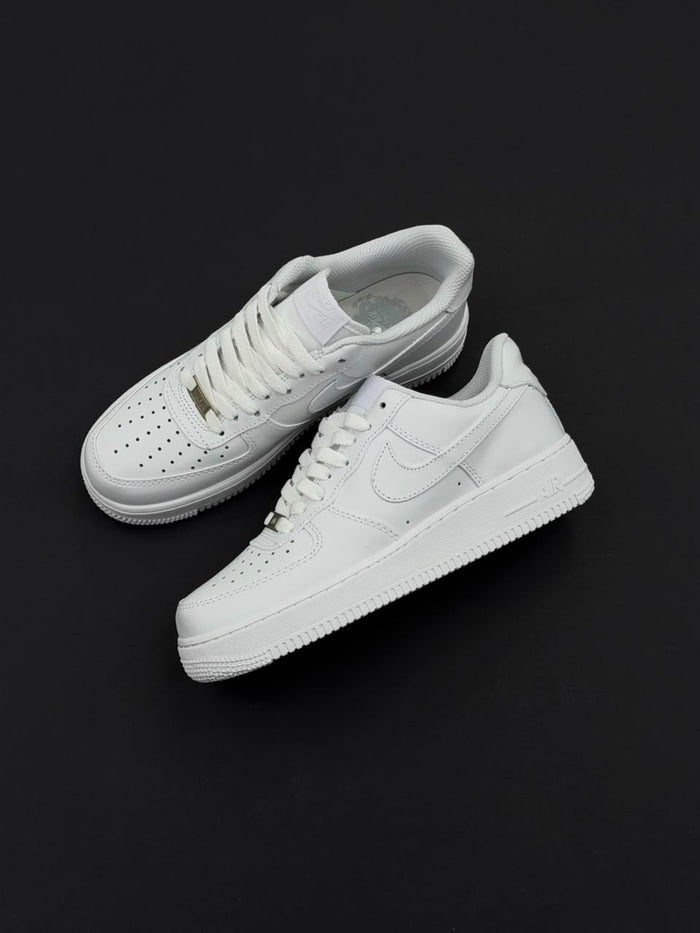 Tenis